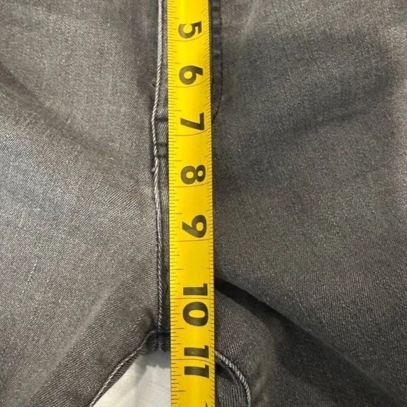 Tommy Hilfiger Women's 12 High Rise Gray Straight Leg Jeans Soft Stretch Denim - Picture 6 of 9